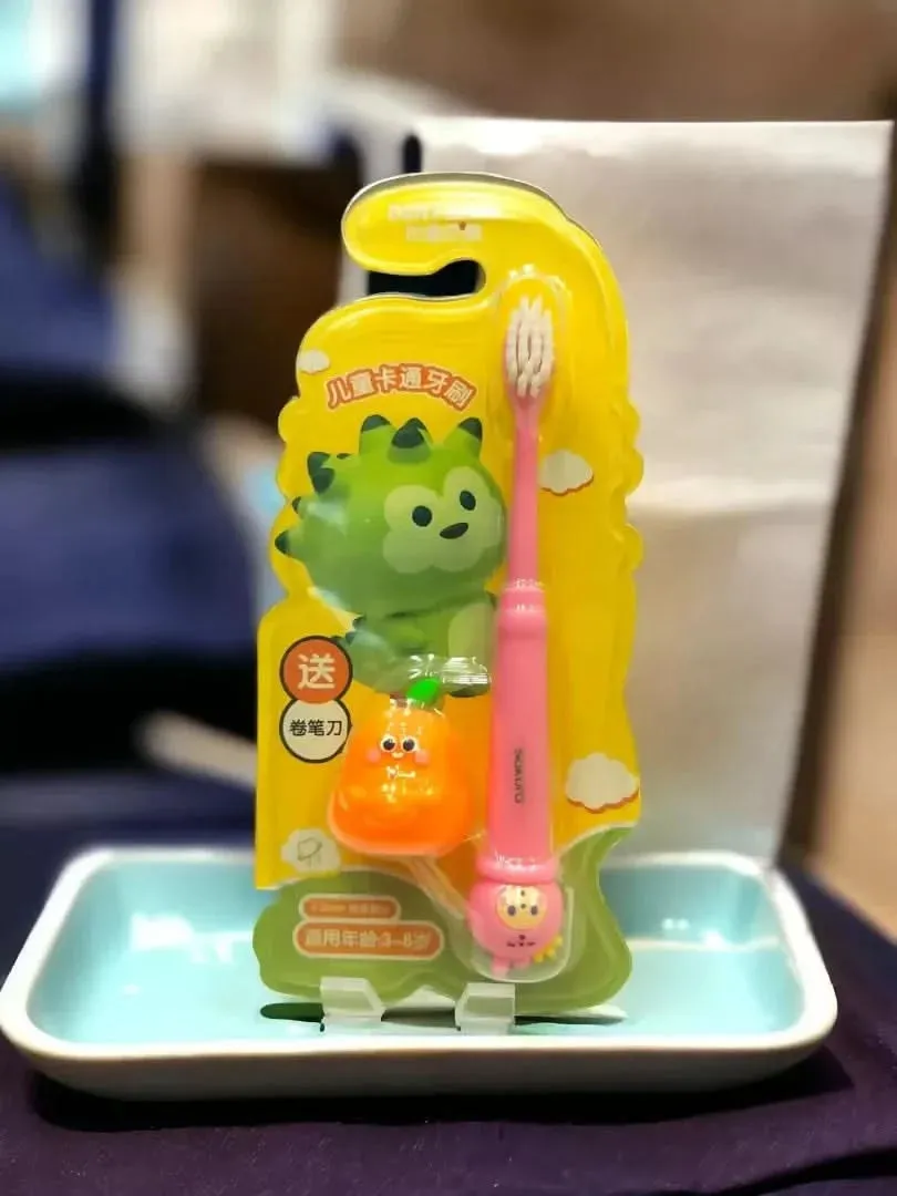 2 In 1 Tooth Brush Plus Sharpener Set